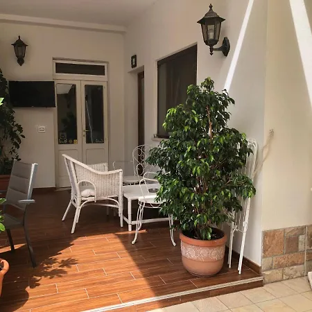 Incanto Bed & Breakfast 3*
